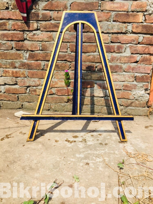 Painting stand